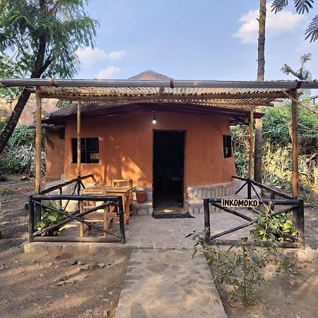 Red Rocks Rwanda - Campsite & Guesthouse Nyakinama Exteriör bild
