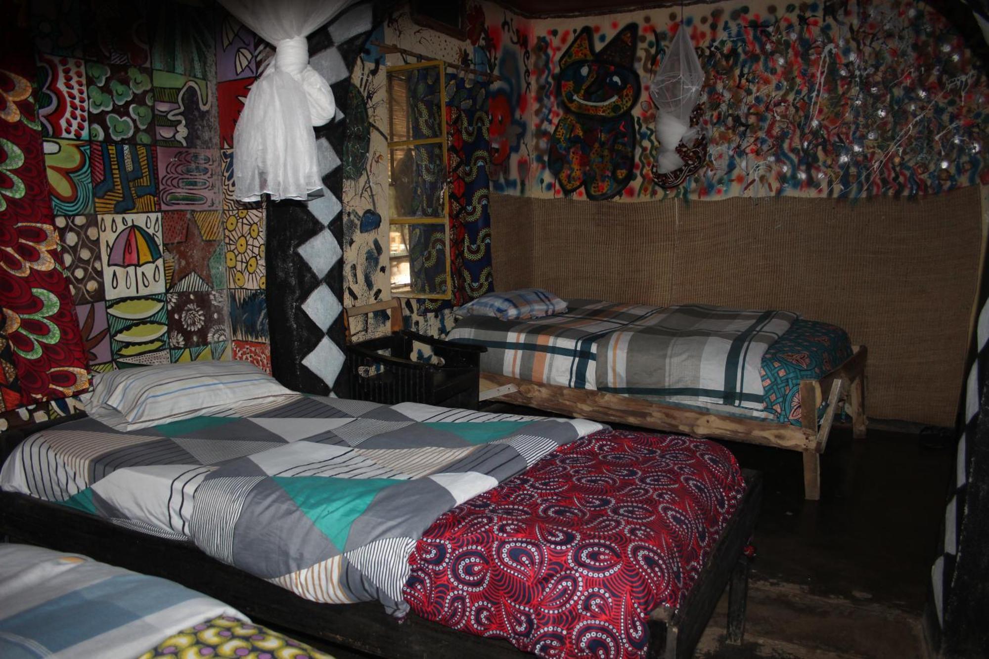 Red Rocks Rwanda - Campsite & Guesthouse Nyakinama Exteriör bild