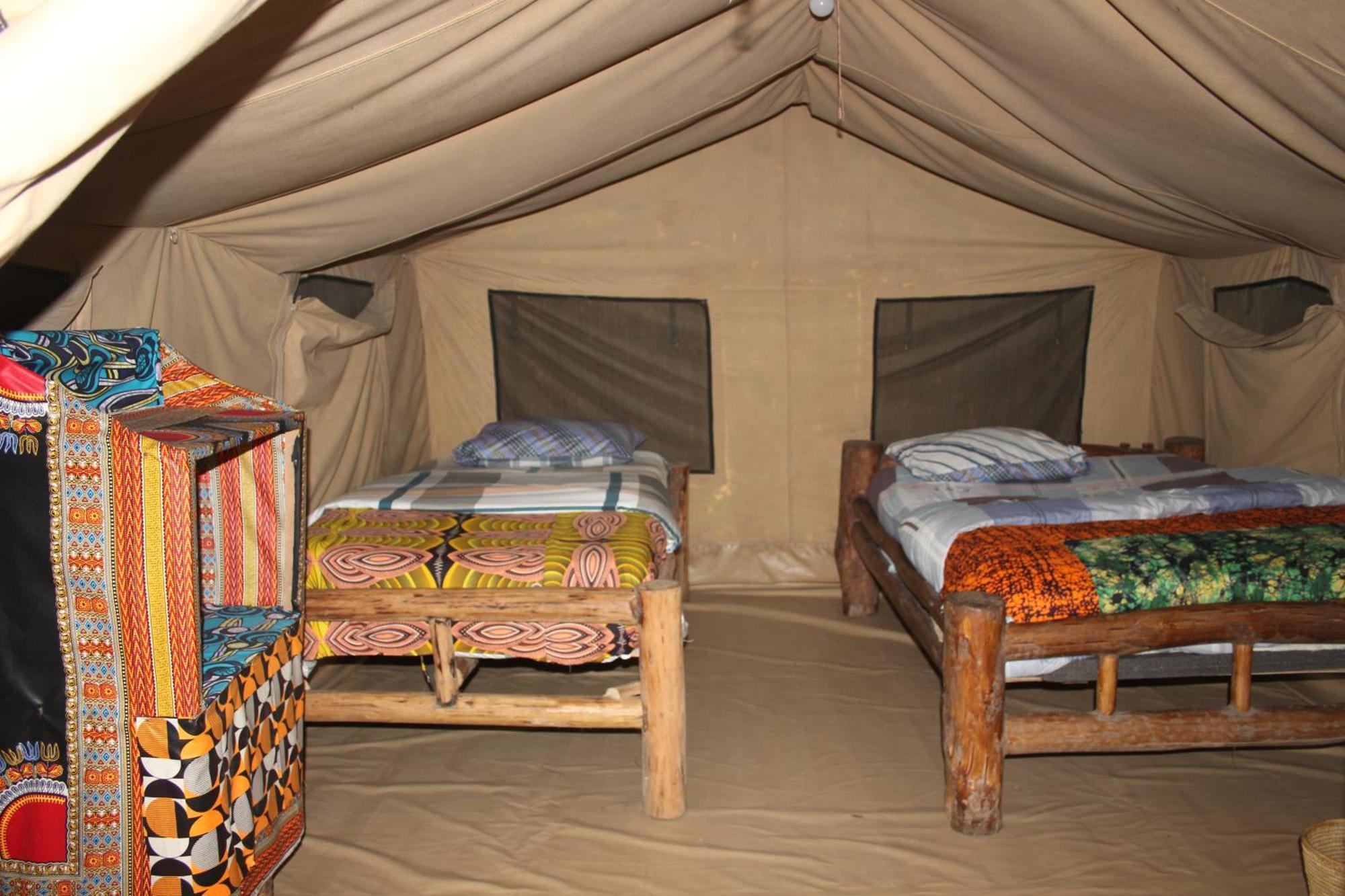 Red Rocks Rwanda - Campsite & Guesthouse Nyakinama Exteriör bild
