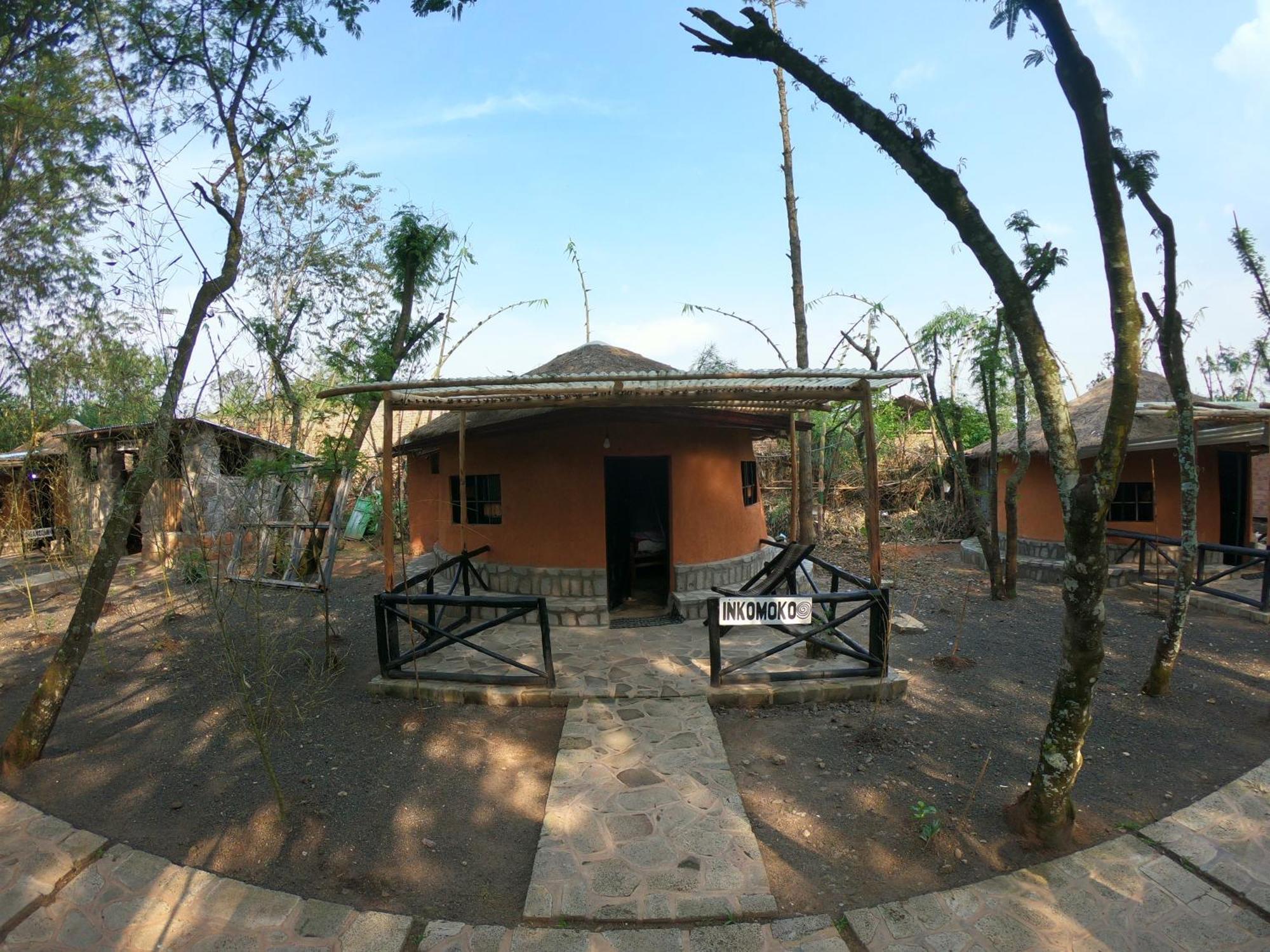 Red Rocks Rwanda - Campsite & Guesthouse Nyakinama Exteriör bild