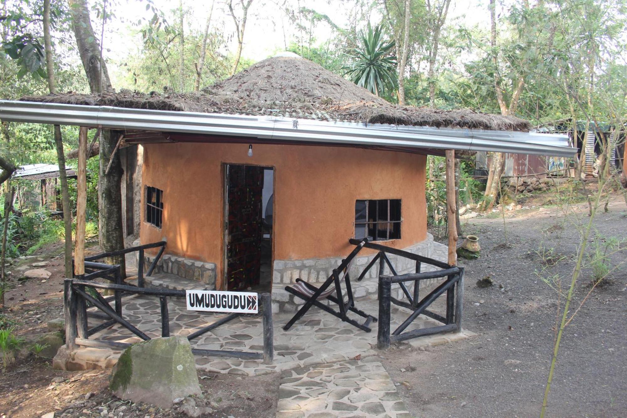 Red Rocks Rwanda - Campsite & Guesthouse Nyakinama Exteriör bild