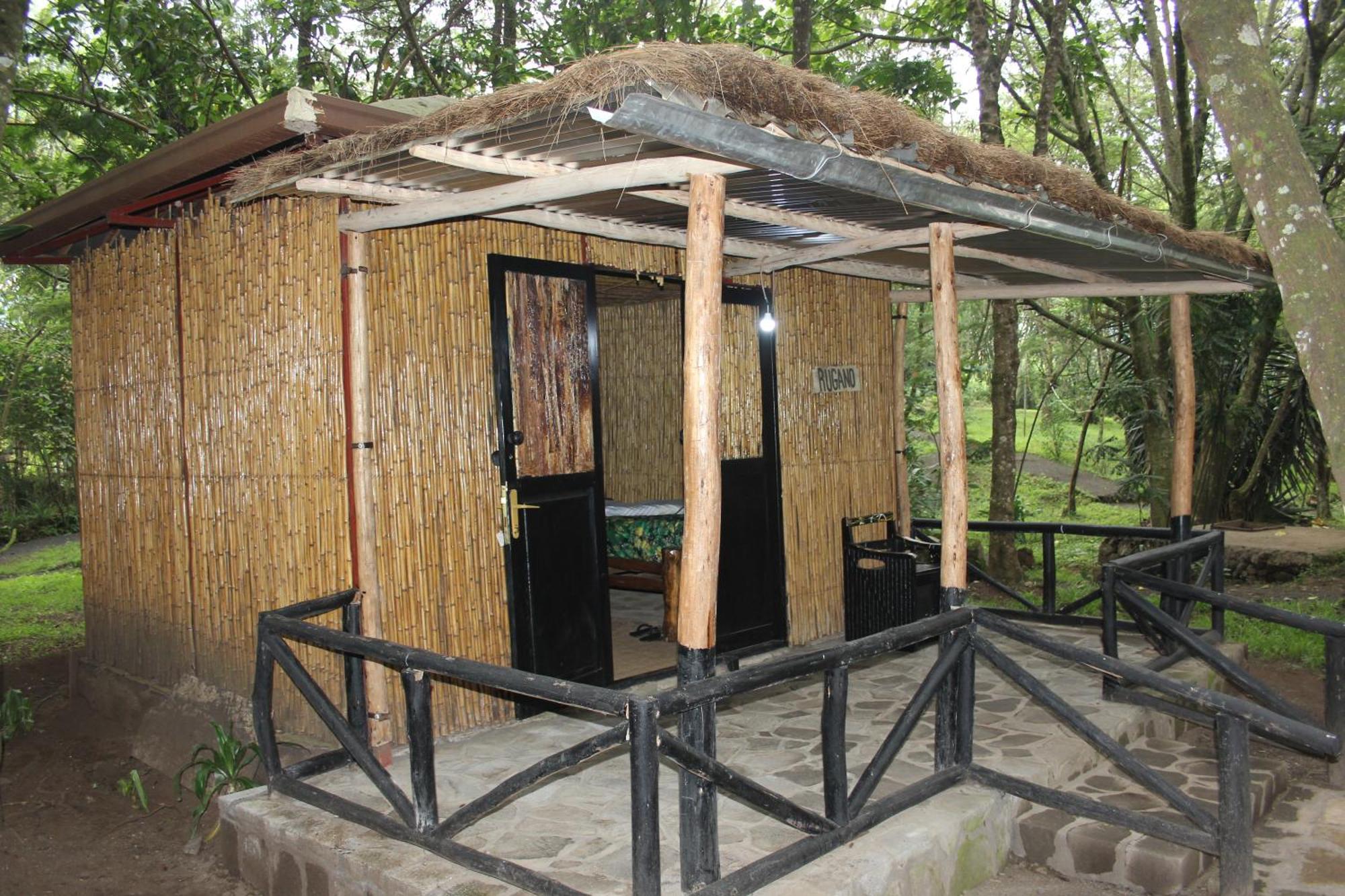 Red Rocks Rwanda - Campsite & Guesthouse Nyakinama Exteriör bild