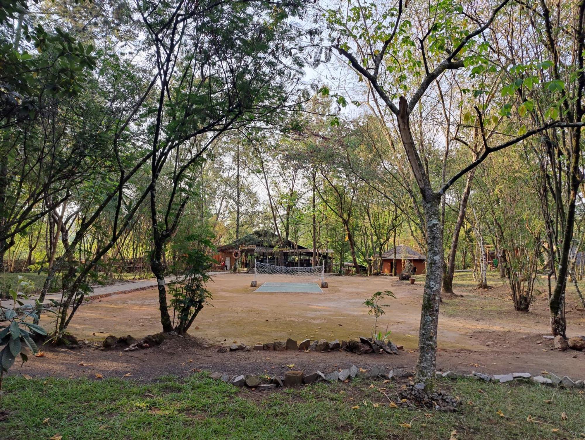 Red Rocks Rwanda - Campsite & Guesthouse Nyakinama Exteriör bild