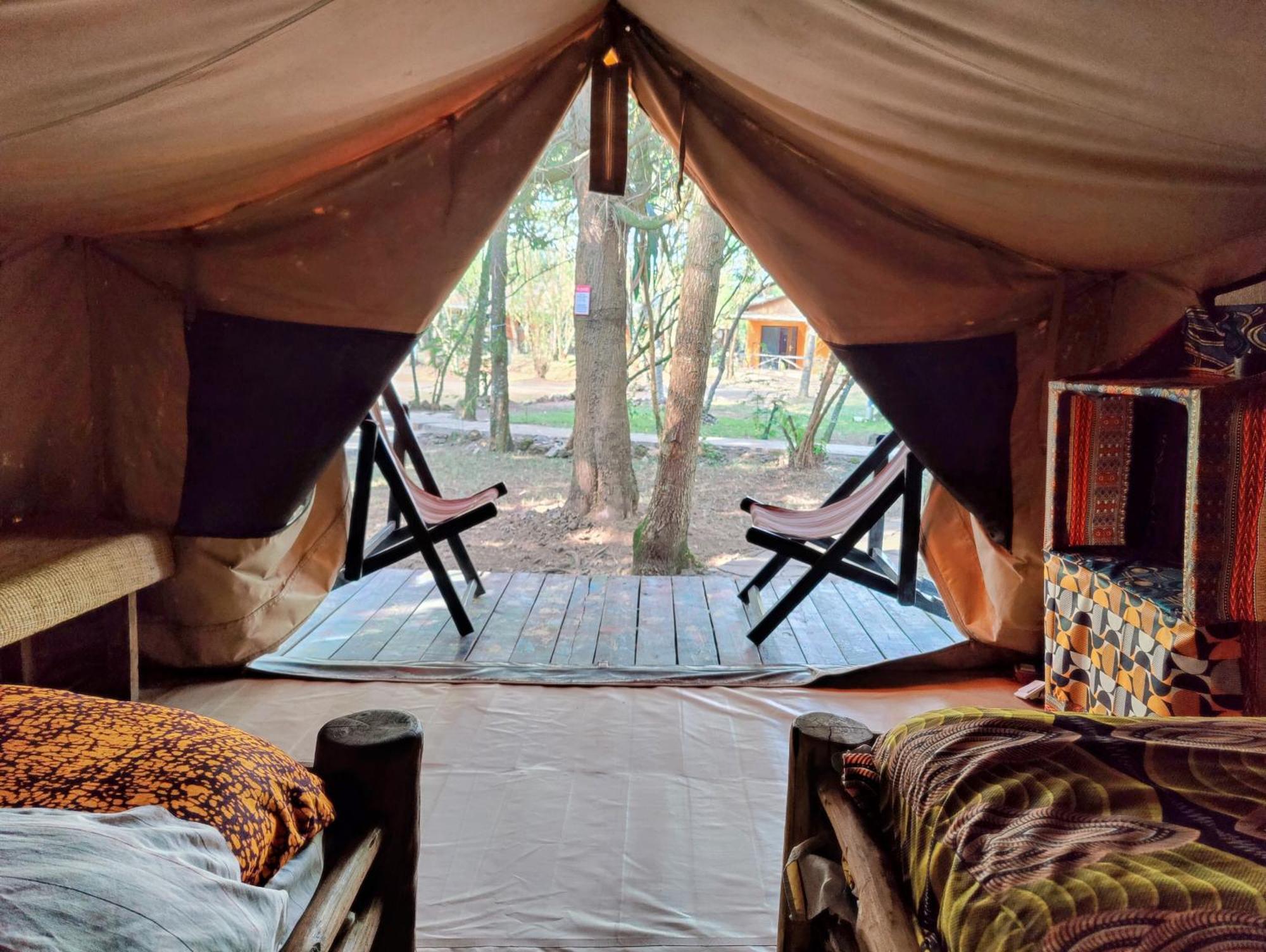 Red Rocks Rwanda - Campsite & Guesthouse Nyakinama Exteriör bild